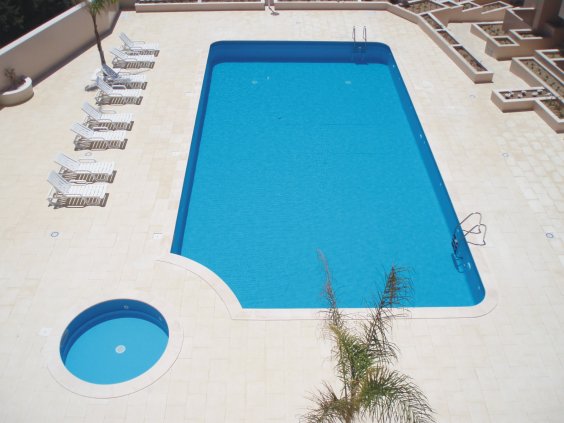 View of the pool at Varandas de Santo Antonio, Sao Martinho do Porto
